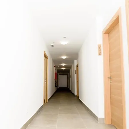 Faro De Hotel 2*