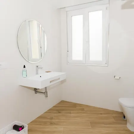 Faro De 2* Finisterre